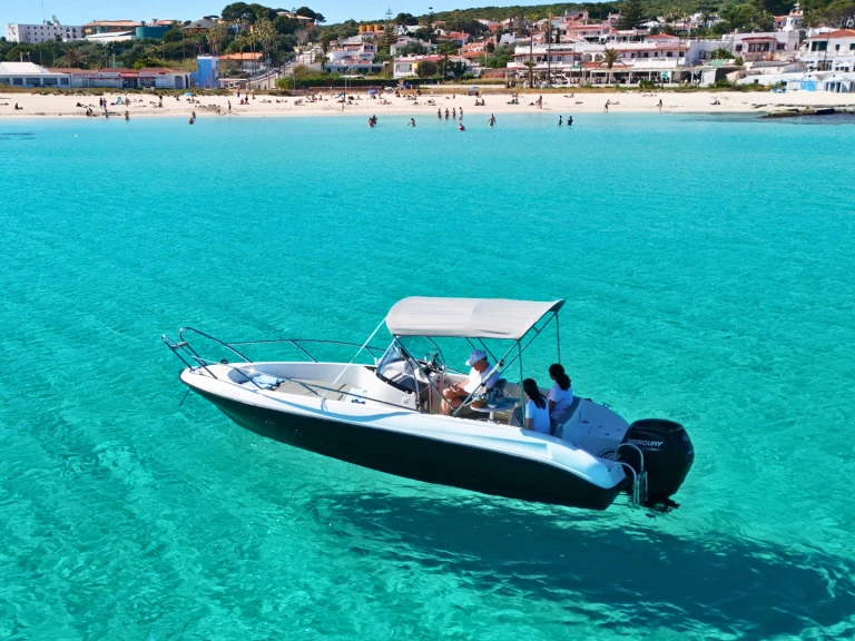 Bateau à moteur à louer à Port Mahon au meilleur prix
