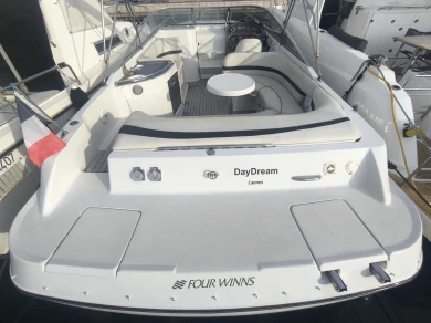 Motorboat to hire Cannes at the best price