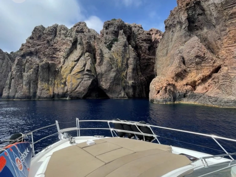 Location Yacht à Golfe-Juan - Bavaria Virtess 420 Fly