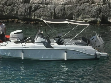 Charter a Bénéteau Flyer 6.6 SUNdeck in France on Samboat