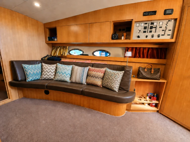 Bateau à moteur à louer à Portofino au meilleur prix