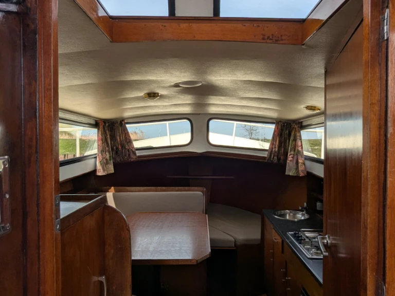Bateau à moteur à louer à Bunschoten au meilleur prix