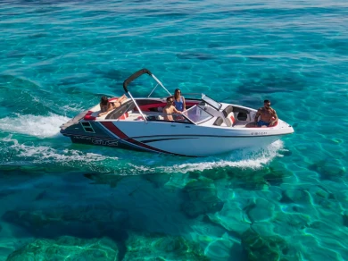 Location à Ibiza (Ville) - Glastron GTS 245 sur SamBoat