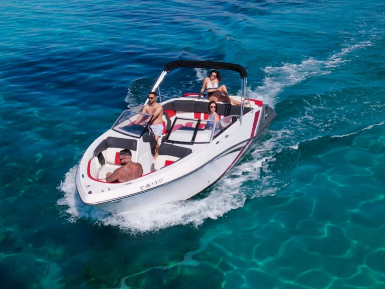 Location bateau Glastron GTS 245 à Ibiza (Ville) sur Samboat