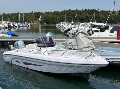 Hire Motorboat with or without skipper Ranieri Bénodet