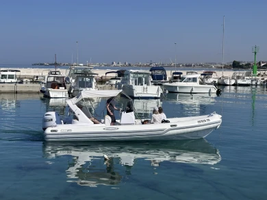 Verhuur RIB Stingher met vaarbewijs