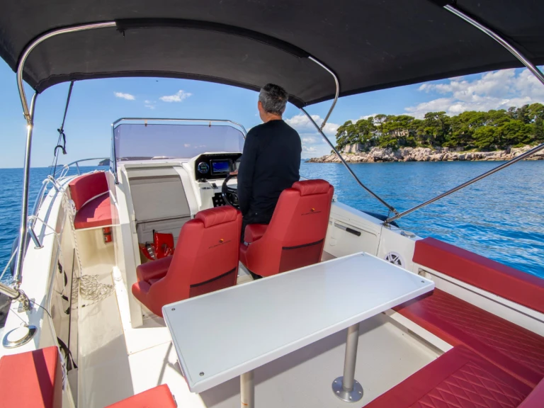 Louer Bateau à moteur avec ou sans skipper Atlantic à Dubrovnik