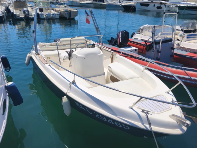 Location bateau Saint-Raphaël pas cher Fisherman 16