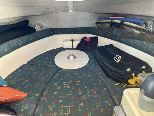 Location Bateau à moteur Jeanneau avec permis