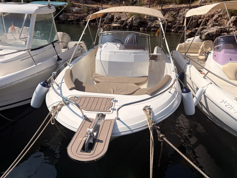 Louer Bateau à moteur avec ou sans skipper Pacific Craft à Ciutadella de Menorca