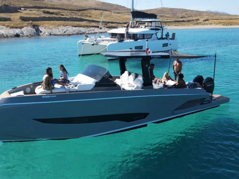 Location Bateau à moteur KUMBRA avec permis