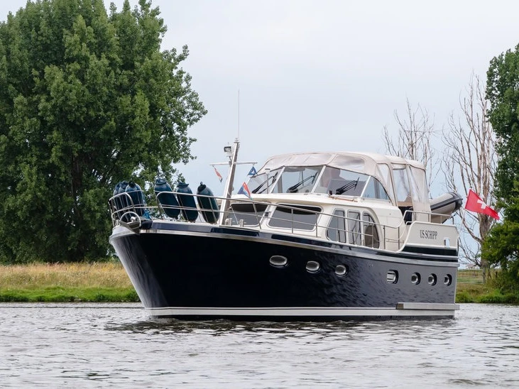 Location à Akkrum - De Drait De Drait DeLuxe 42 sur SamBoat