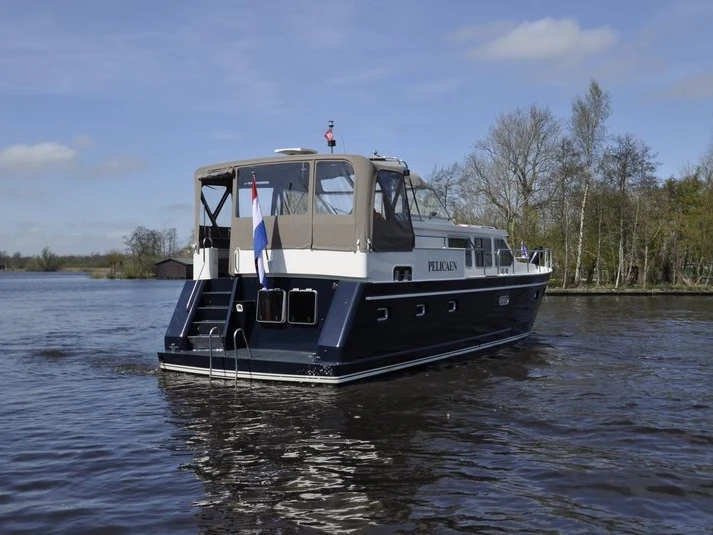 Location Bateau à moteur  avec permis