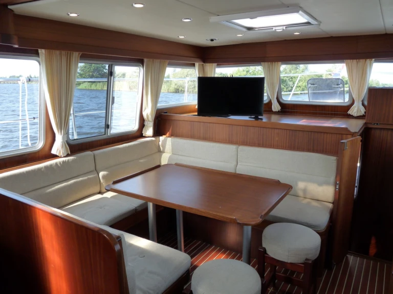 Location Bateau à moteur à Akkrum -  Holiday 1300