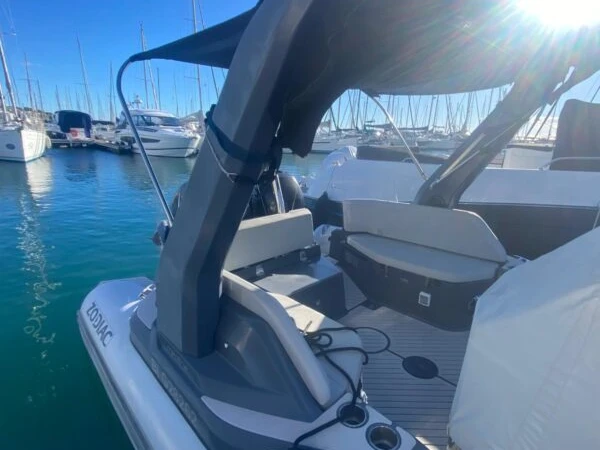 Location Semi-rigide Zodiac avec permis