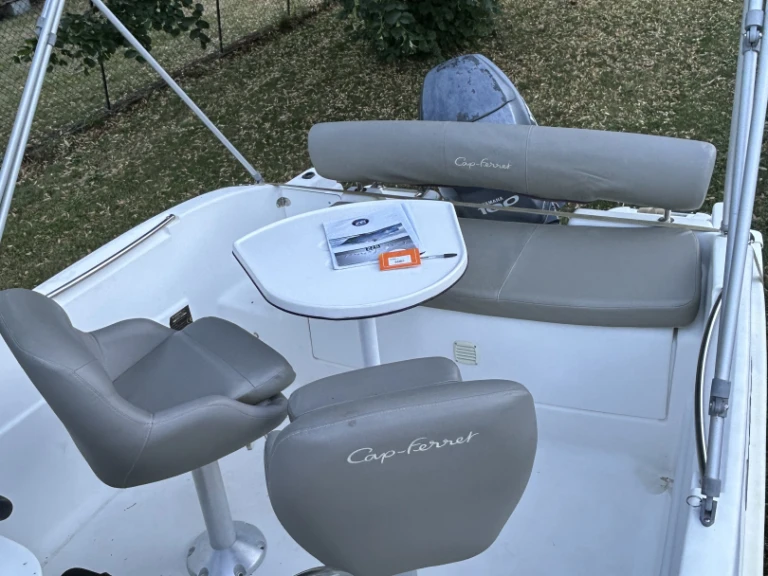 Louer Bateau à moteur avec ou sans skipper B2 Marine à Le Cap d'Agde