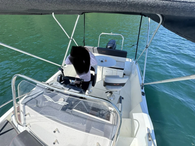 Location à Aix-les-Bains - Bénéteau Flyer 5.5 SUNdeck sur SamBoat