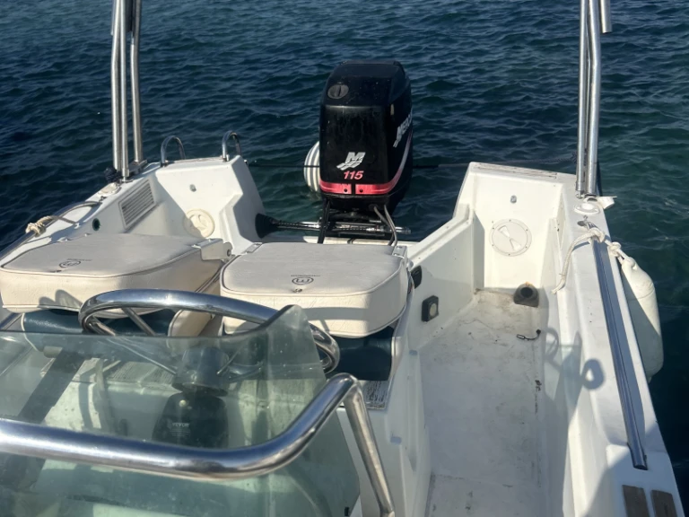Location bateau Sacs Sacs S 475 à Pinarellu sur Samboat