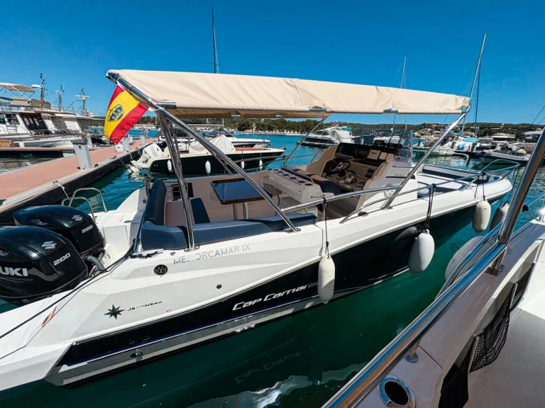 Location bateau Jeanneau Cap Camarat 9.0 CC à Port Mahon sur Samboat