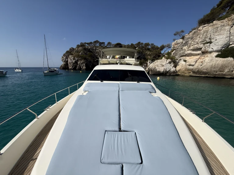 Location bateau Marbella pas cher 68 aniversary
