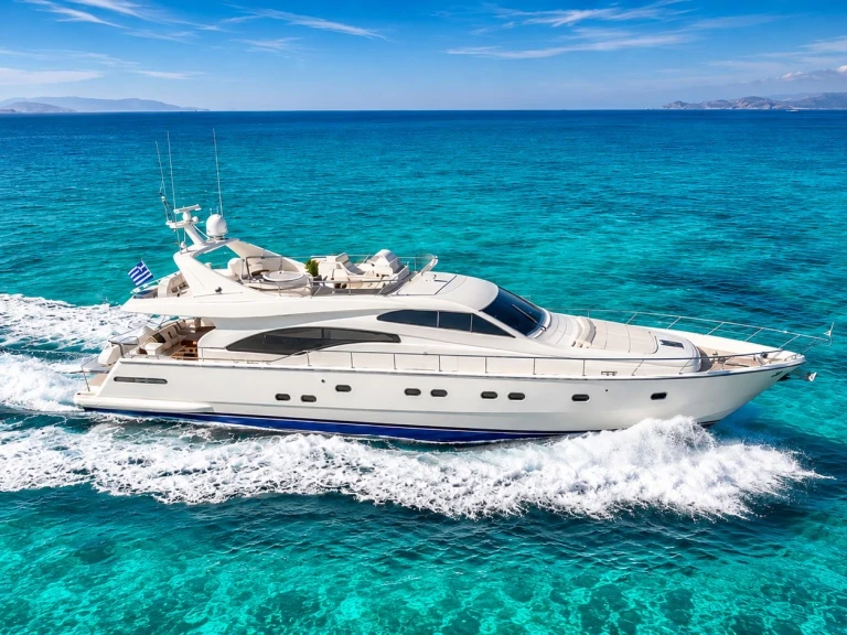 Ferretti 68 aniversary a louer à Marbella