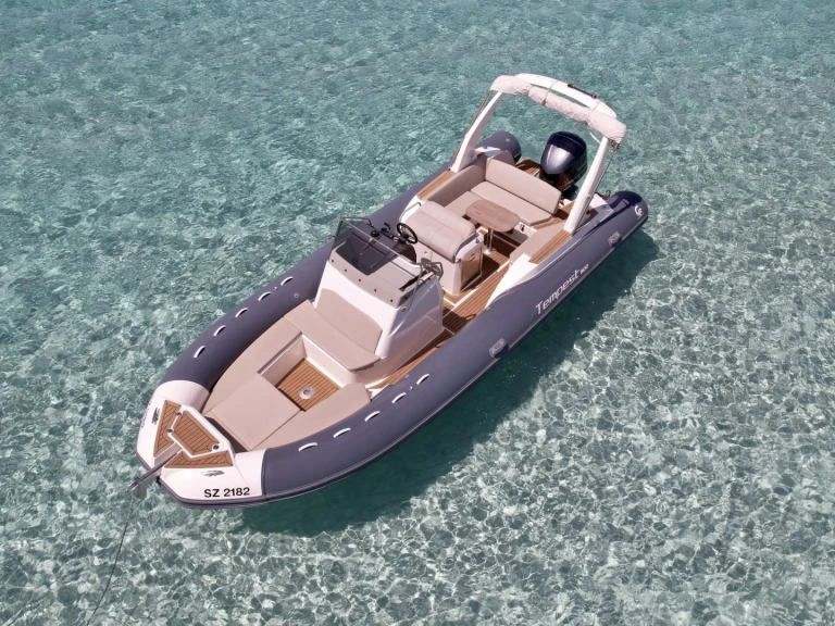 Location bateau Bonifacio pas cher Temepst 800 Open
