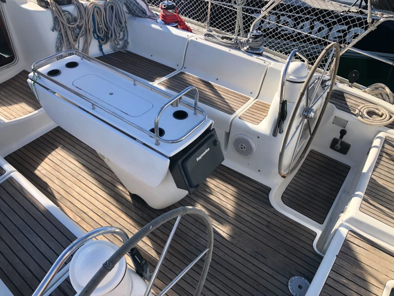 Location Voilier à Larmor-Plage - Jeanneau Sun Odyssey 43