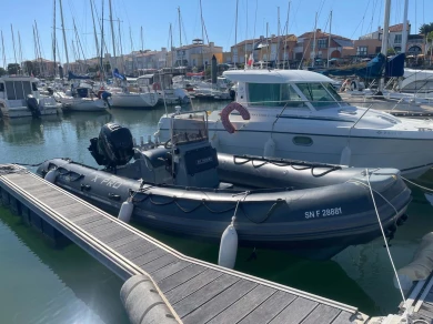 Bootverhuur 3D Tender 3D Tender 589 in Les Sables-d'Olonne via SamBoat