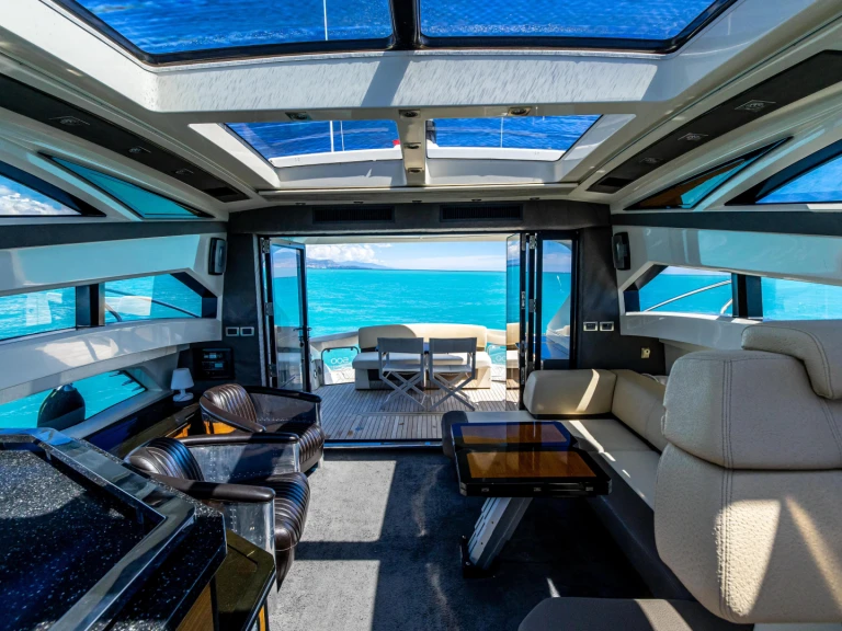 Yacht à louer à Saint-Tropez au meilleur prix