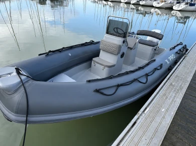 Yacht charter Larmor-Plage - 3D Tender X Pro 589 on SamBoat