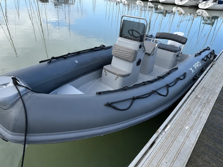 Location bateau La Trinité-sur-Mer pas cher X Pro 589