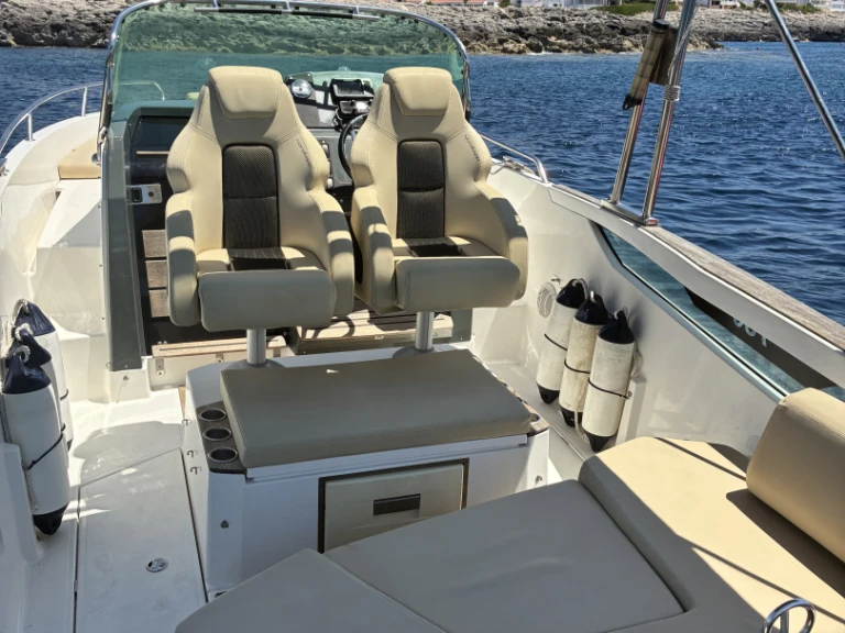 Location Bateau à moteur Monterey avec permis
