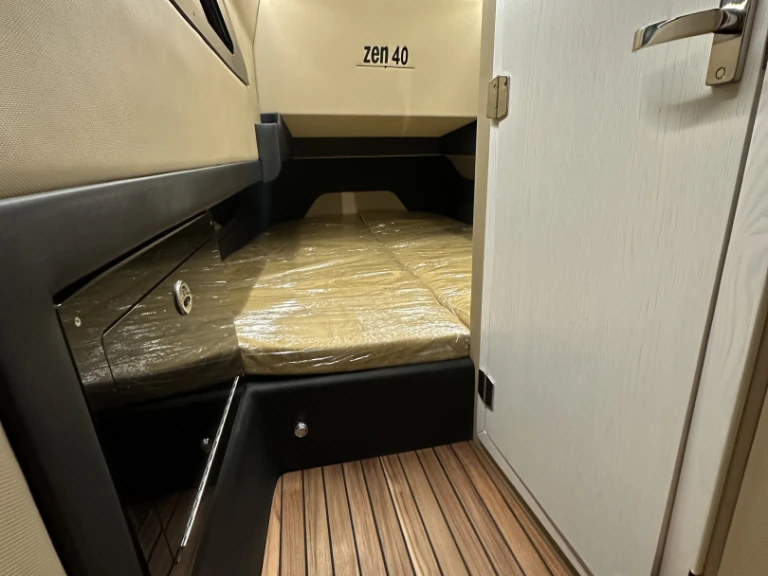 Location Semi-rigide ZEN MARINE avec permis