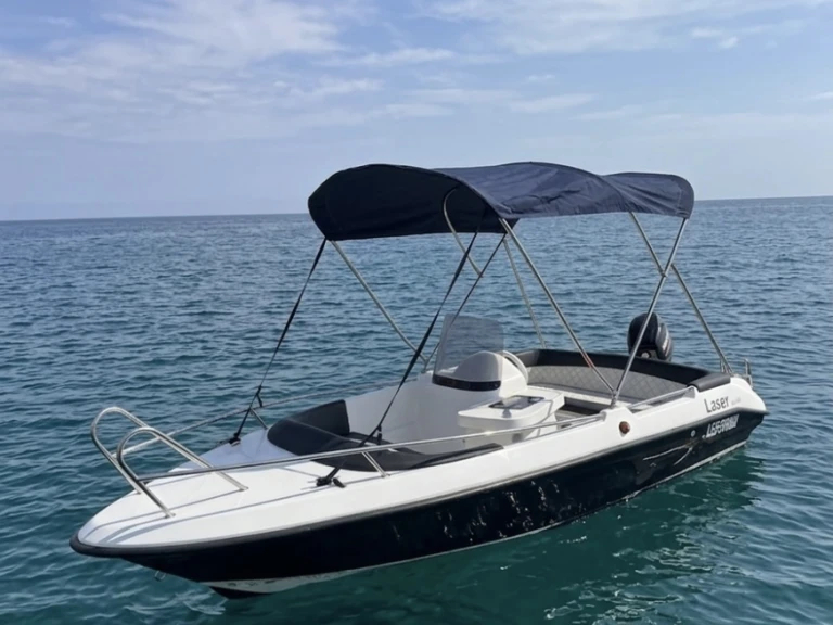 Location bateau SZKUTNICZY ZAKLAD Kruger Laser à France sur Samboat