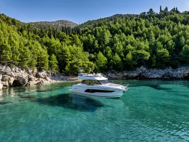 Bootverhuur Dubrovnik goedkoop Prestige 420 Fly