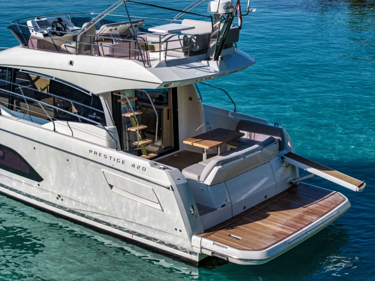 Louer Bateau à moteur avec ou sans skipper Jeanneau à Dubrovnik