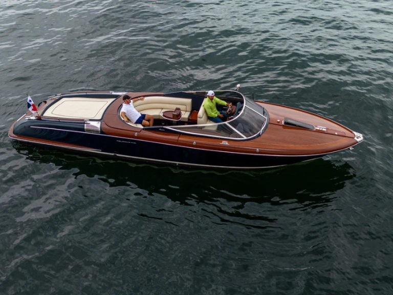 Riviera 33' a louer à Panama City Beach
