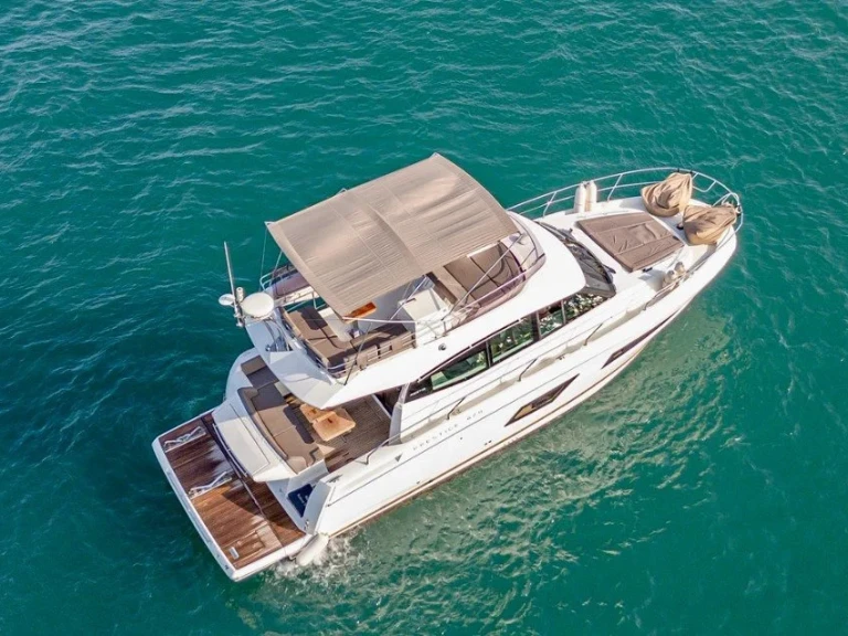 Louer Bateau à moteur avec ou sans skipper Prestige à Panama City Beach