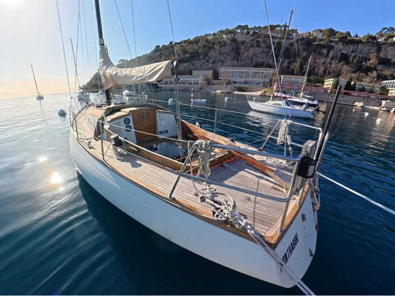 Location bateau Saint-Laurent-du-Var pas cher OPUS 34