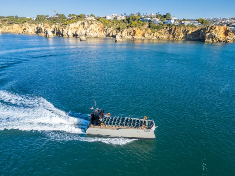 Louez un drassanes Custom à Marina de Lagos