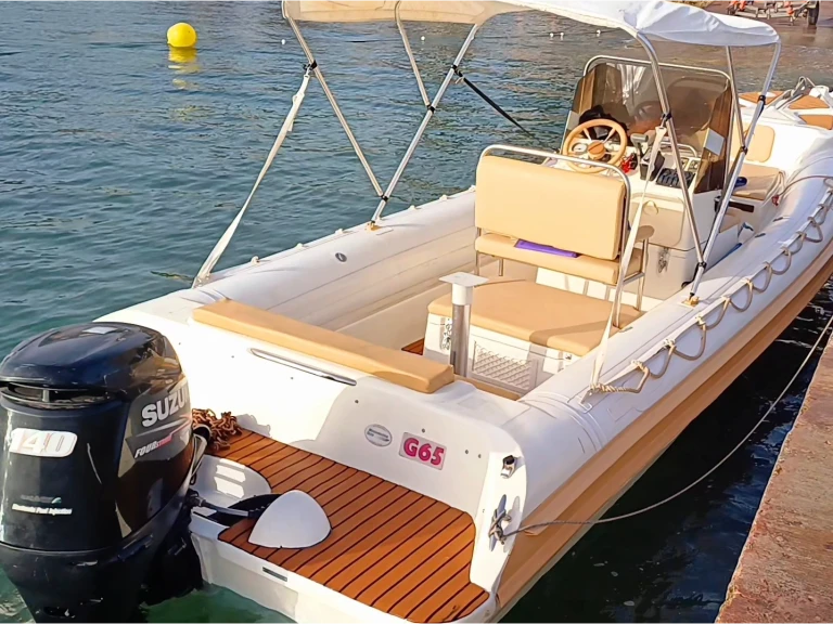 Louez un Gommonautica Gommonautica G65 à Playa Sa Punta