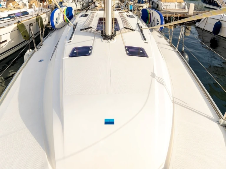 Louer Voilier avec ou sans skipper Bavaria à Kalkara