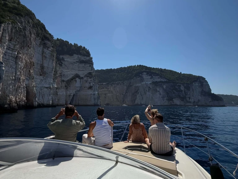 Location bateau Corfou pas cher Gobbi 345 SC