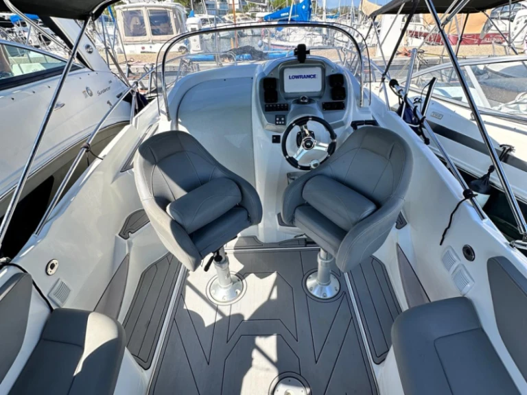 Location Bateau à moteur à Mandelieu-la-Napoule - Bénéteau Flyer 750 Sun Deck