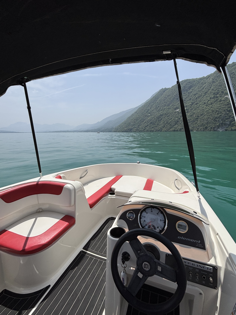 Location à Grand Port d'Aix-les-Bains - Bayliner Bayliner 180 Element XL sur SamBoat
