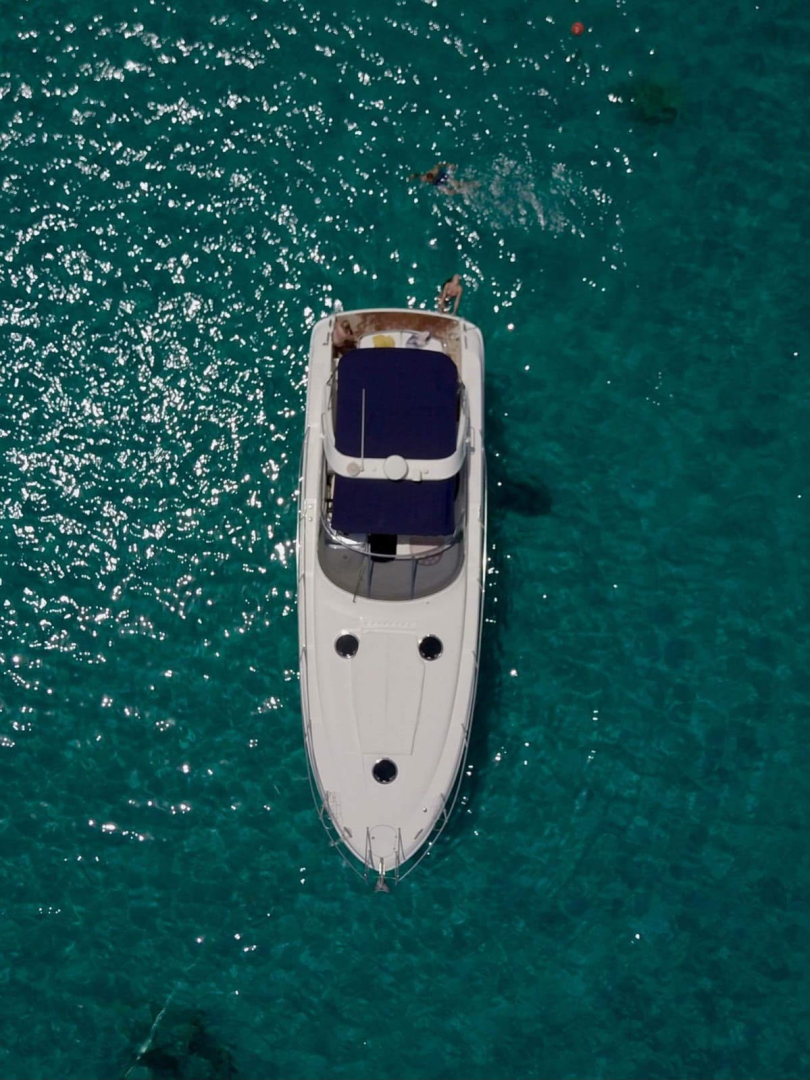 Location bateau Valletta pas cher Bavaria 38