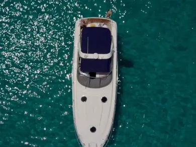 Location bateau Valletta pas cher Bavaria 38