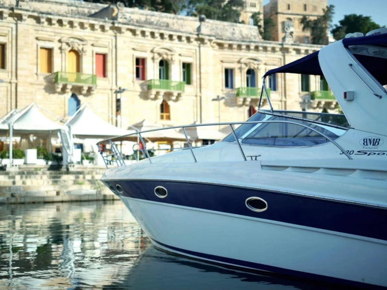 Location bateau Bavaria Bavaria 38 à Valletta sur Samboat