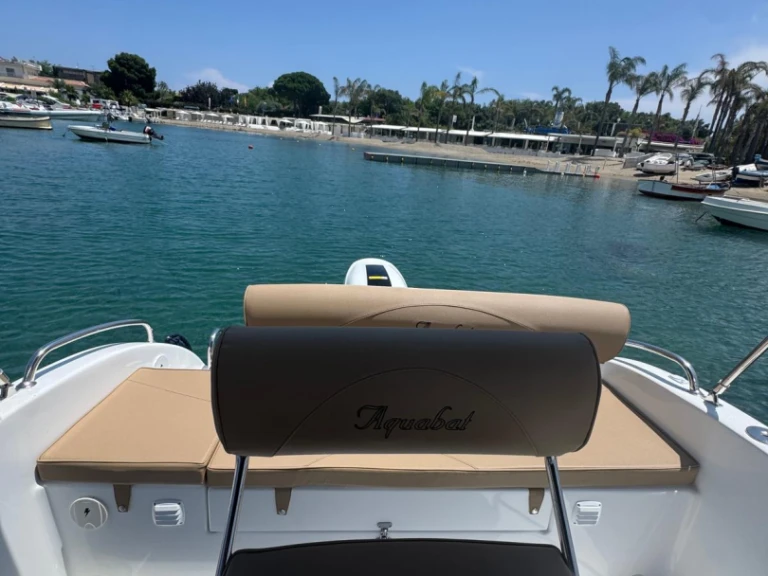 Location bateau Giardini-Naxos pas cher Sport Line 19