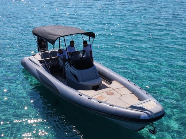 Location à Porto-Vecchio - Lomac Adrenalina 9.0 sur SamBoat